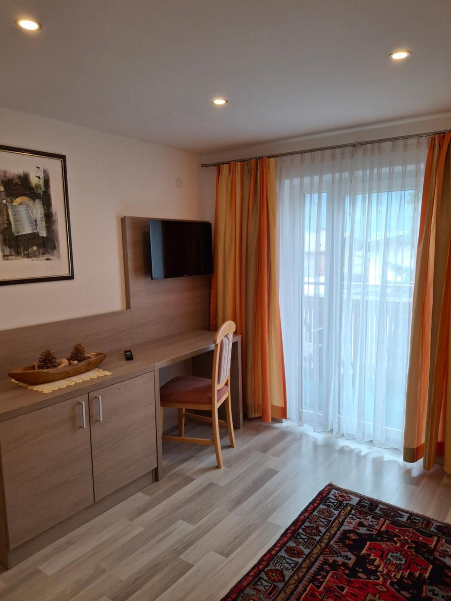 Apart Ritzl Fügen Εξωτερικό φωτογραφία